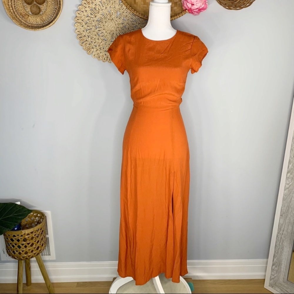 Urban Outfitters | Lindsey Cap Sleeve Midi Dress